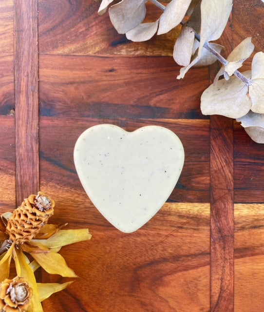 Cuore di Sapone {Spearmint Heart Body Soap} 110gr approximately